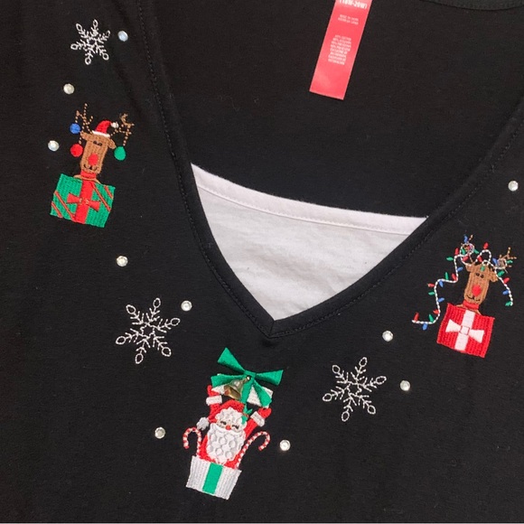 Christmas Tee - Picture 6 of 6